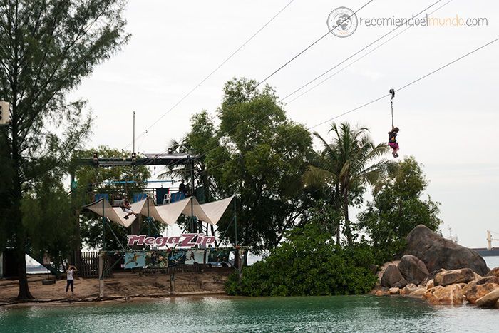 Siloso-Beach-Sentosa