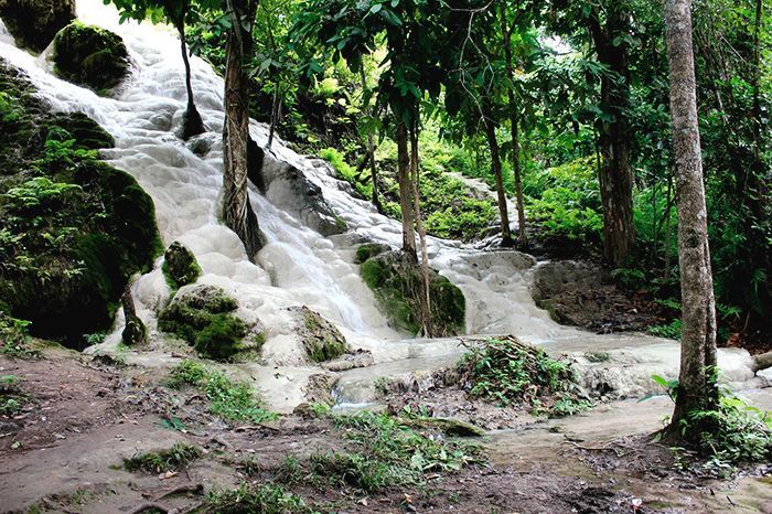 sticky-waterfall