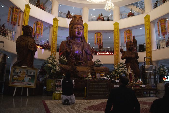 buda-madera-huay-pla-kung
