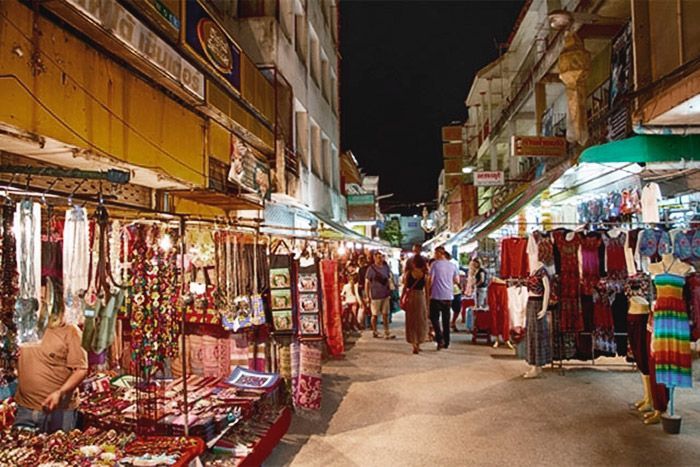 chiang-rai-night-bazar
