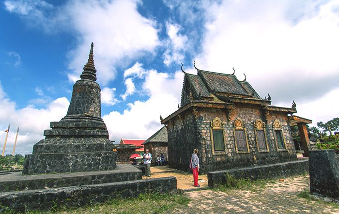 Wat Sampeau