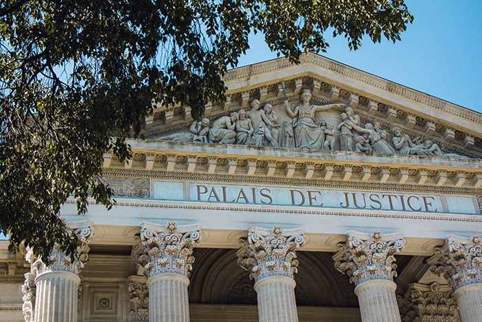 Nimes